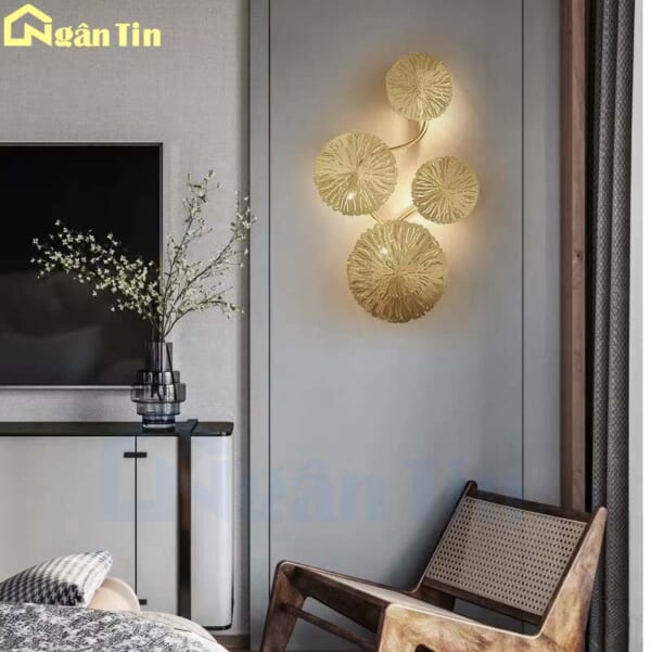 den-treo-tuong-op-tuong-4-canh-sen-trang-tri-phong-khach-phong-ngu-vk92-ngan-tin
