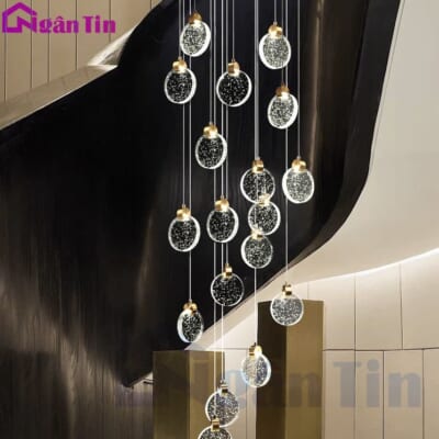 Đèn thả thông tầng pha lê Led 18 bóng trang trí cầu thang phòng khách Led 90W ánh sáng vàng TH8064 Ngân Tin
