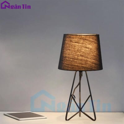 Đèn để bàn làm việc phòng ngủ DB13 Ngân Tin (Tặng kèm một bóng Led Bulb 9W ánh sáng vàng)