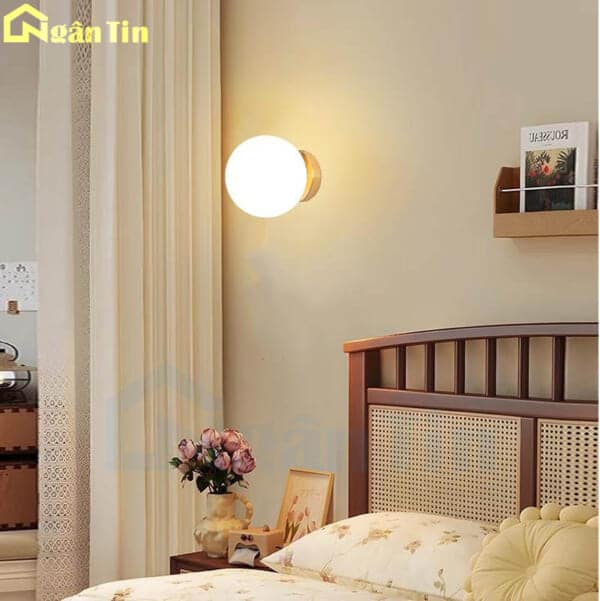 den treo tuong gan tuong cau thang phong khach led 3 mau vk107 ngan tin 2