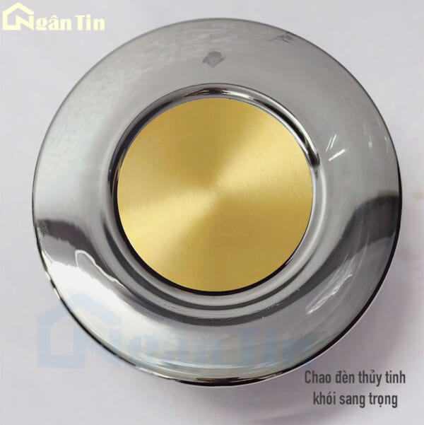 den treo tuong gan tuong cau thang phong ngu vk136 ngan tin 6