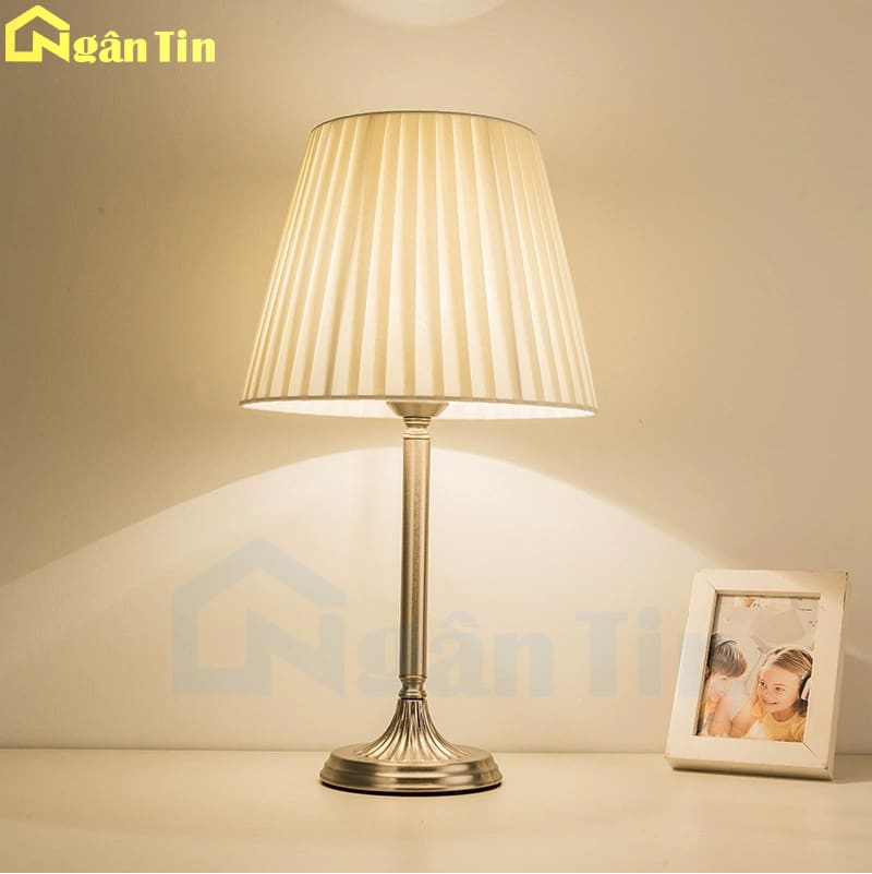 den-ngu-de-ban-phong-ngu-hien-dai-lam-viec-phong-khach-db3096-ngan-tin