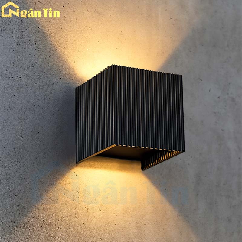 den-hat-tuong-ngoai-troi-treo-tuong-220v-vnt2215-ngan-tin