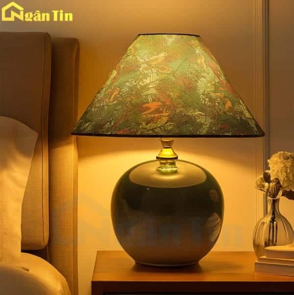 den-ngu-de-ban-den-ban-lam-viec-phong-khach-db92-ngan-tin