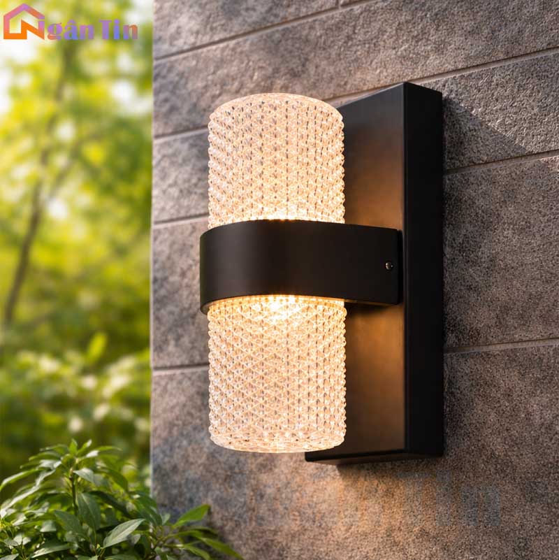 Đèn gắn tường ngoài trời treo tường ốp tường trang trí cổng hành lang cầu thang 220V VNT1812T2 Ngân Tin 1 den-gan-tuong-ngoai-troi-trang-tri-220v-vnt1812t2-ngan-tin